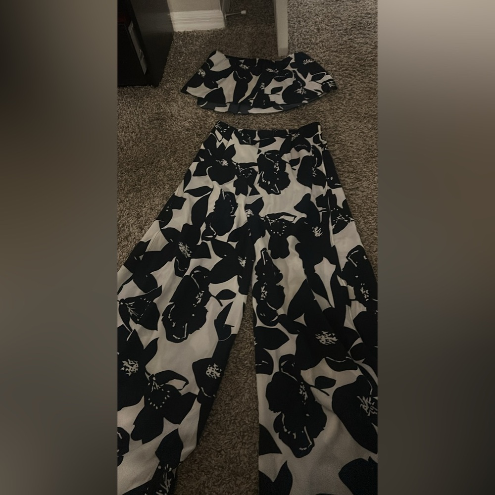 Floral Black and White Womens 2 piece set